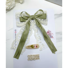 Laced & Satin Bows Set